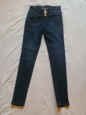 Bella B High-Waist Women’s Jeans with Triple Button Dark Blue, 1